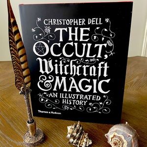 The Occult Witchcraft & Magic By Christopher Dell